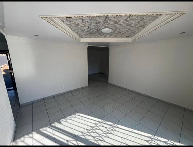 3 BEDROOM HOUSE FOR SALE IN RANDPOORT